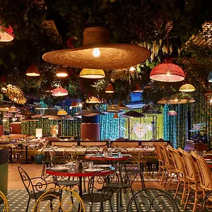 Hotell Mama Shelter, Rom
