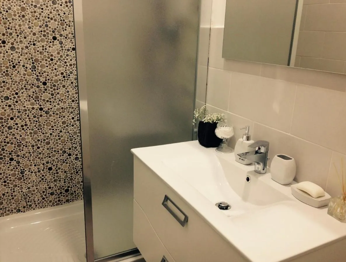 La Rosa Di Roma 4 In Heart Of Rome San Giovanni Guest house